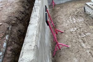 Réalisation d’un mur de soutènement et aménagement – chantier en cours